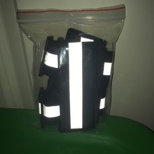 Free with a purchase of an item - 2 Reflective Vest Straps